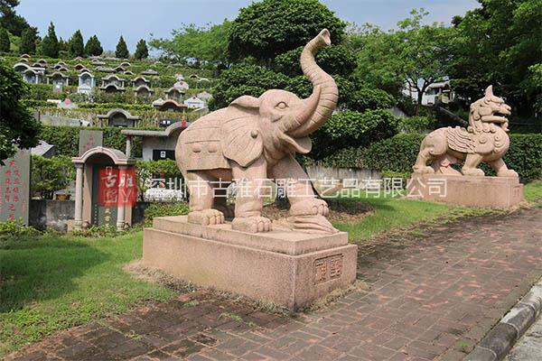 红麻石石雕大象