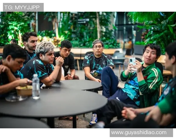 DOTA2战术分析深入探讨EDG战队的进攻策略与执行细节